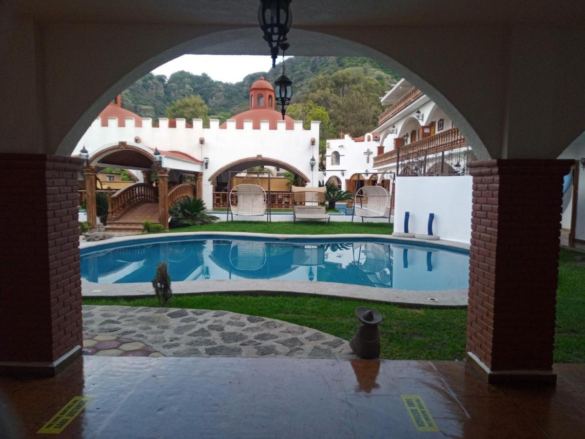 Hotel Leyenda Del Tepozteco Tepoztlan Bagian luar foto