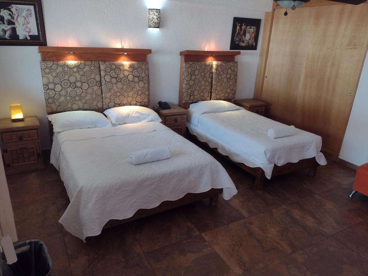 Hotel Leyenda Del Tepozteco Tepoztlan Bagian luar foto