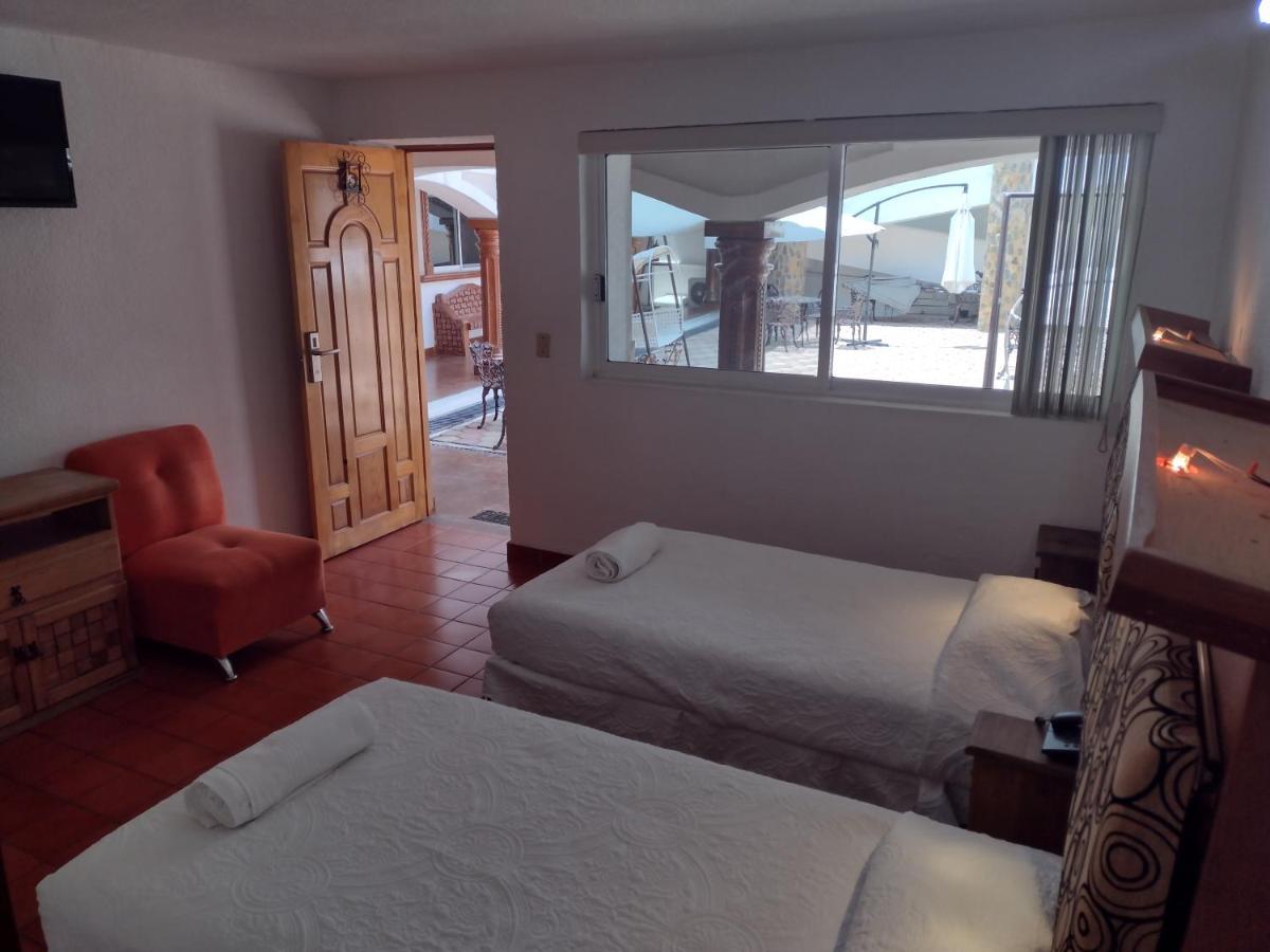 Hotel Leyenda Del Tepozteco Tepoztlan Bagian luar foto