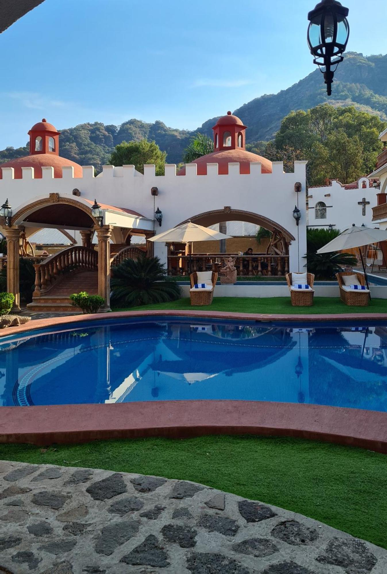 Hotel Leyenda Del Tepozteco Tepoztlan Bagian luar foto