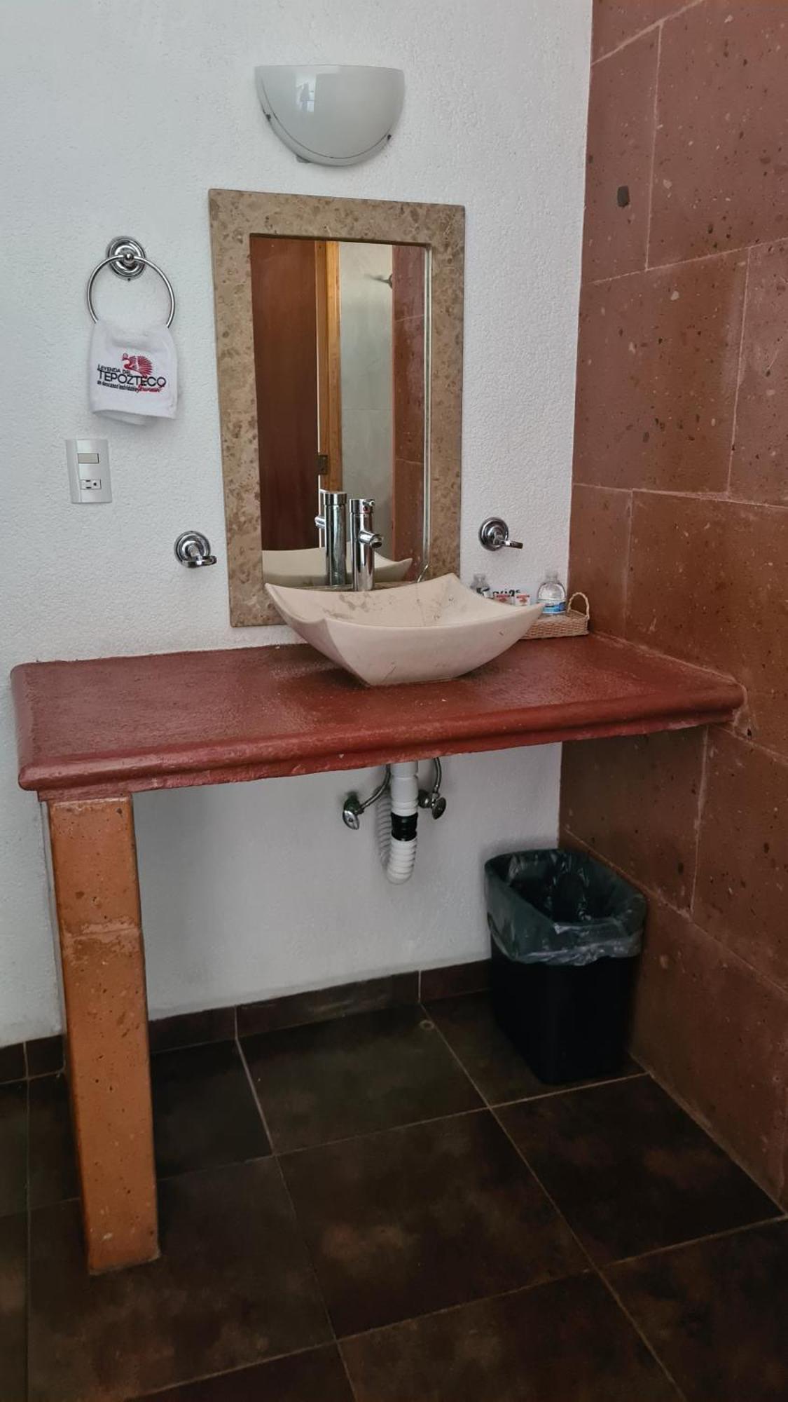 Hotel Leyenda Del Tepozteco Tepoztlan Bagian luar foto
